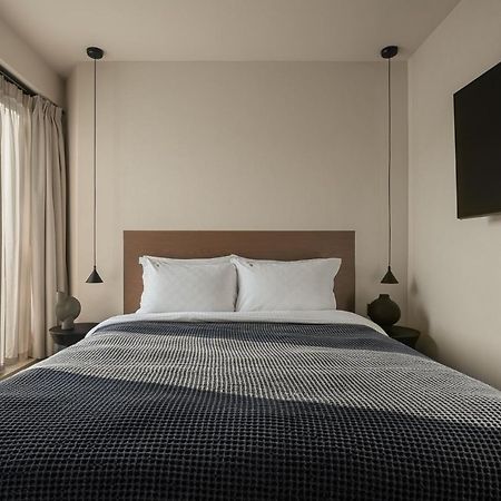 Cubic Mykonos Seafront Design Suites Орнос Екстериор снимка