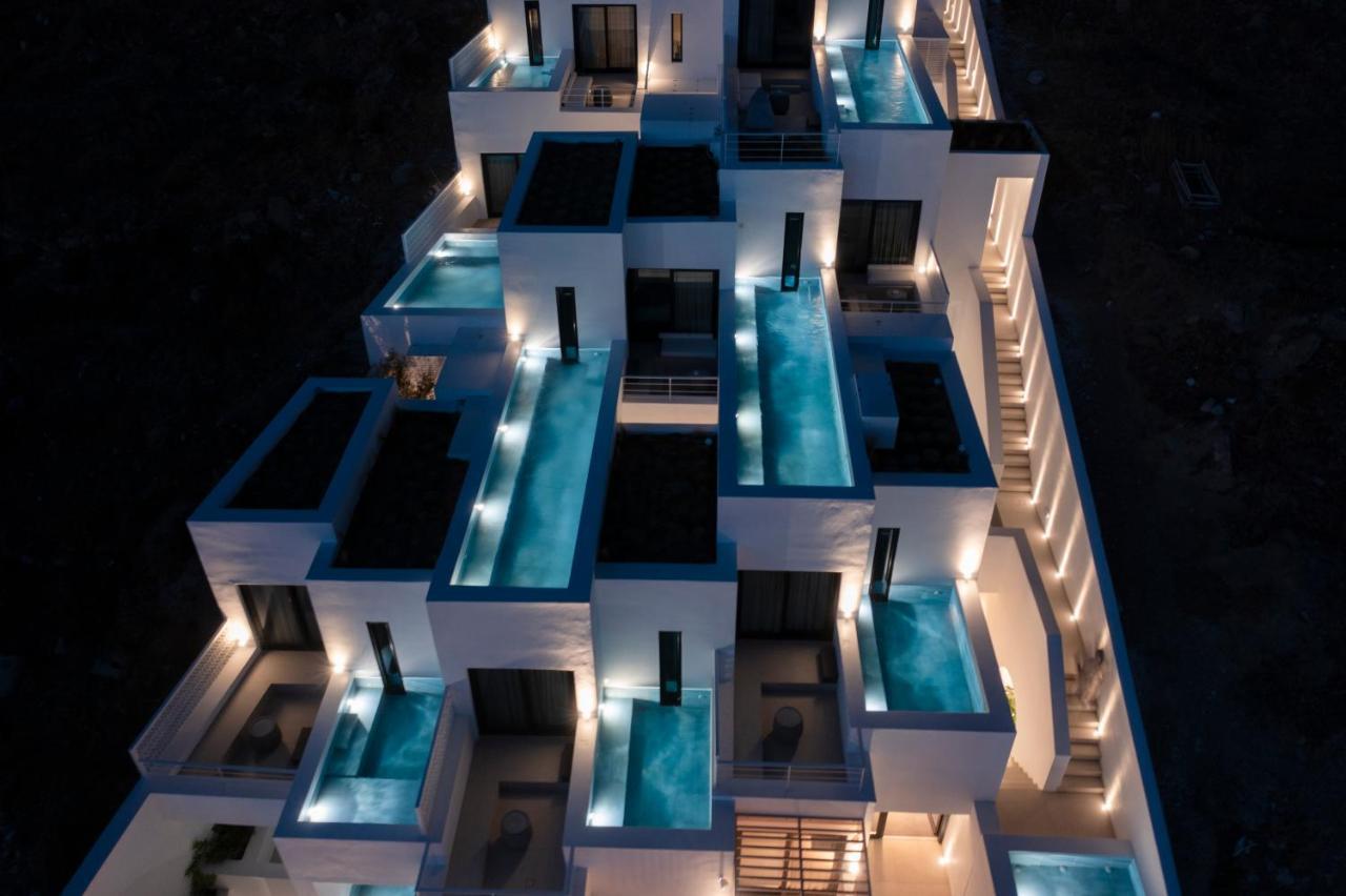 Cubic Mykonos Seafront Design Suites Орнос Екстериор снимка