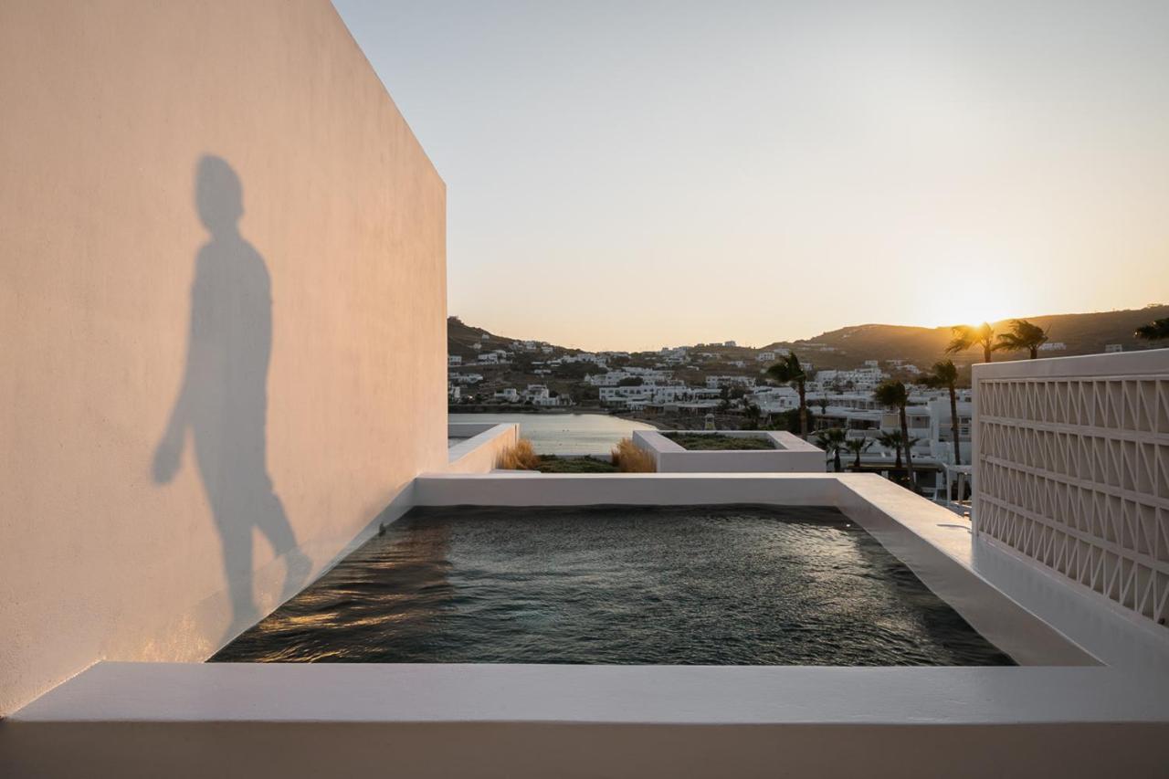 Cubic Mykonos Seafront Design Suites Орнос Екстериор снимка
